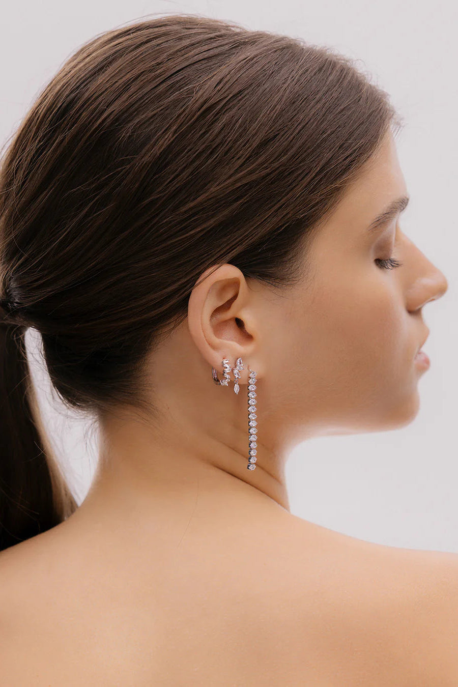 Aretes Largos Cristales Plateados