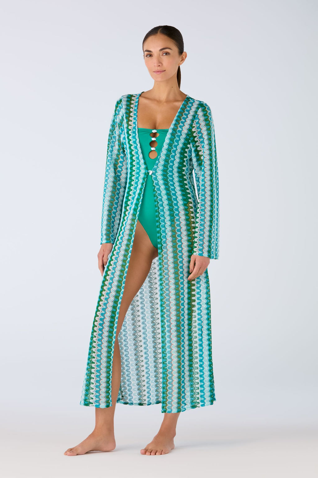 Uda Robe Aura